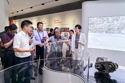 27 Leading Academics and Experts Visit Hengjiu